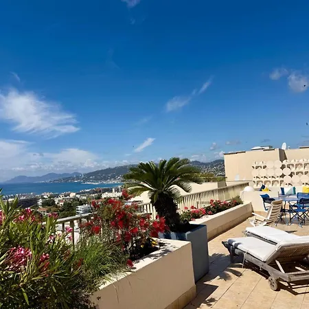 Penthouse Duplex Rooftop Eden Parc Apartment *